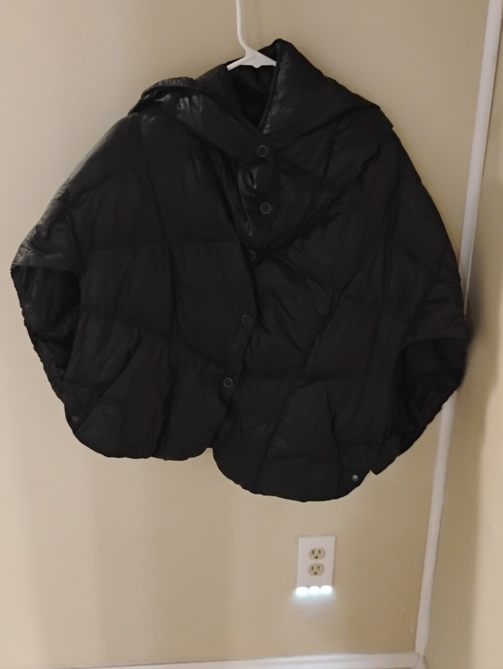 Nau Womens Hooded Goose Down Fill Puffer Cape Poncho XS/S